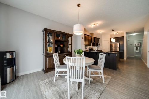 7314 Edgemont Way Nw, Edmonton, AB - Indoor Photo Showing Dining Room
