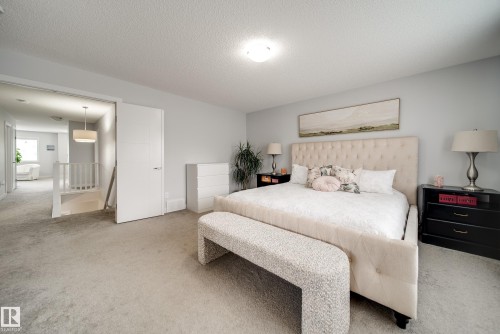 7314 Edgemont Way Nw, Edmonton, AB - Indoor Photo Showing Bedroom