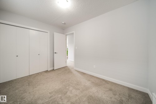 7314 Edgemont Way Nw, Edmonton, AB - Indoor Photo Showing Other Room