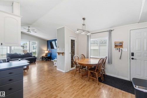 3402 Lakeview Point(E) Northwest, Edmonton, AB - Indoor Photo Showing Other Room