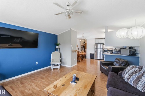 3402 Lakeview Point(E) Northwest, Edmonton, AB - Indoor Photo Showing Living Room