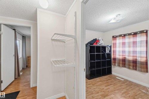 3402 Lakeview Point(E) Northwest, Edmonton, AB - Indoor Photo Showing Other Room