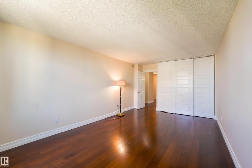 #1501 11710 100 Av Nw, Edmonton, AB - Indoor Photo Showing Other Room