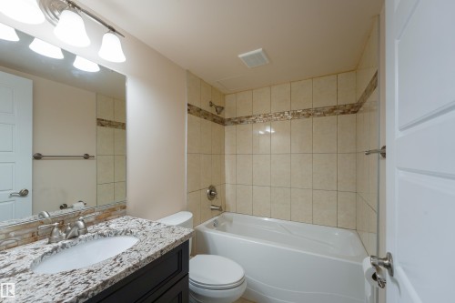 #1501 11710 100 Av Nw, Edmonton, AB - Indoor Photo Showing Bathroom