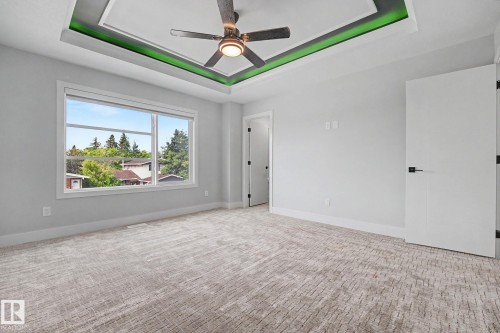 10333 157 Street Nw, Edmonton, AB - Indoor Photo Showing Other Room