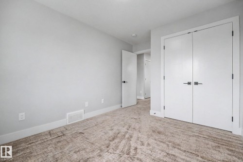 10333 157 Street Nw, Edmonton, AB - Indoor Photo Showing Other Room