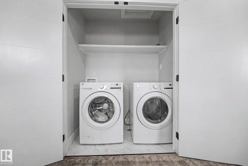10333 157 Street Nw, Edmonton, AB - Indoor Photo Showing Laundry Room