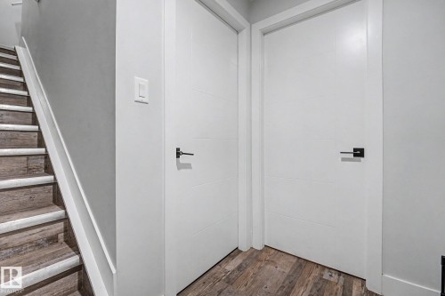 10333 157 Street Nw, Edmonton, AB - Indoor Photo Showing Other Room