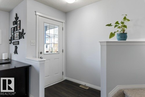 21247 91 Avenue Nw, Edmonton, AB - Indoor Photo Showing Other Room