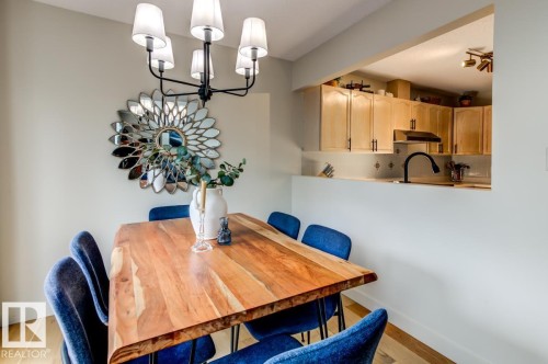 7539 188 Street Nw, Edmonton, AB - Indoor Photo Showing Dining Room