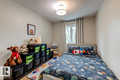 7539 188 Street Nw, Edmonton, AB - Indoor Photo Showing Bedroom