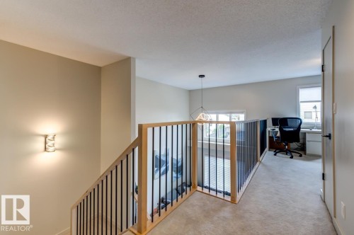 7539 188 Street Nw, Edmonton, AB - Indoor Photo Showing Other Room