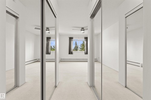 #307 911 Rabbit Hill Rd Nw, Edmonton, AB - Indoor Photo Showing Other Room
