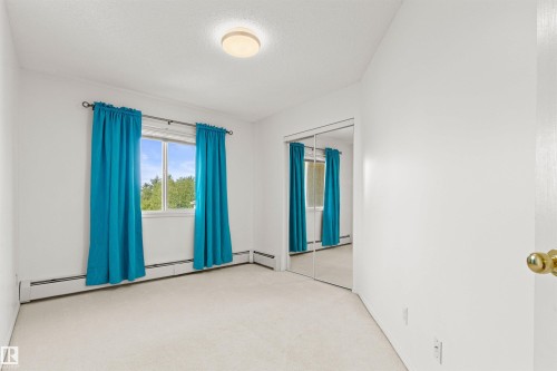 #307 911 Rabbit Hill Rd Nw, Edmonton, AB - Indoor Photo Showing Other Room