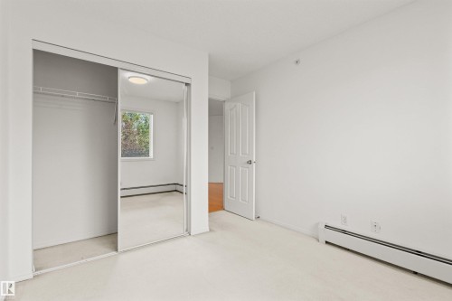 #307 911 Rabbit Hill Rd Nw, Edmonton, AB - Indoor Photo Showing Other Room