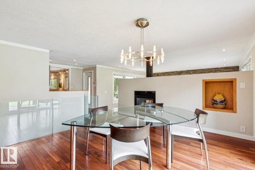 15304 Rio Terrace Drive Nw, Edmonton, AB - Indoor Photo Showing Dining Room