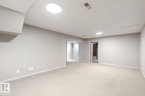 15304 Rio Terrace Drive Nw, Edmonton, AB - Indoor Photo Showing Other Room