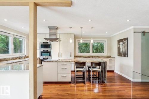 15304 Rio Terrace Drive Nw, Edmonton, AB - Indoor