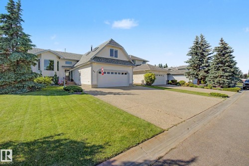 32 Fairway Drive, Spruce Grove, AB - Outdoor