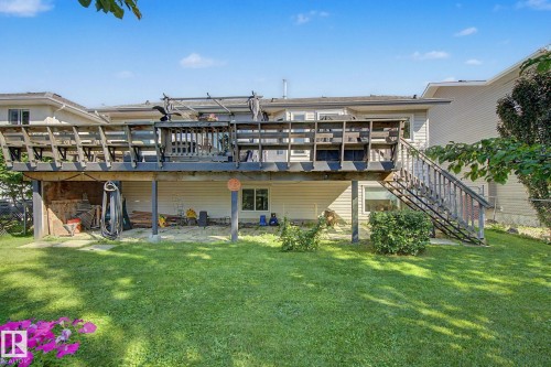 32 Fairway Drive, Spruce Grove, AB - Outdoor