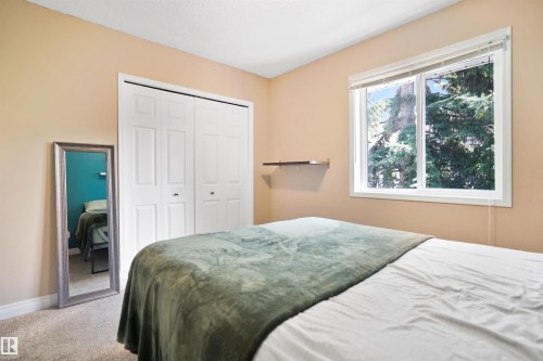 #46 3311 58 St Nw, Edmonton, AB - Indoor Photo Showing Bedroom