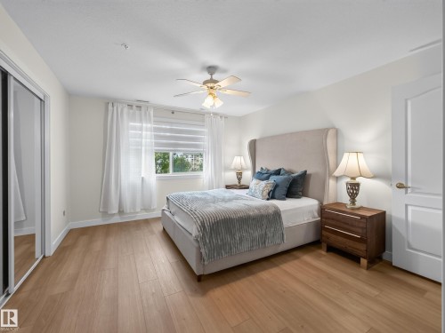 #314 237 Youville Dr E Nw, Edmonton, AB - Indoor Photo Showing Bedroom