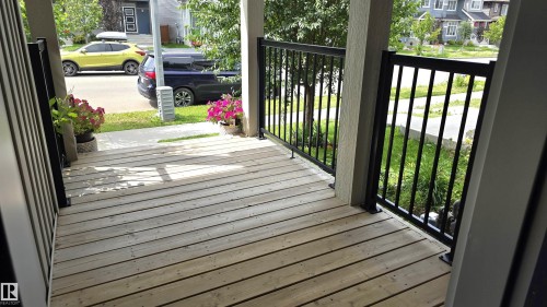 803 Secord Boulevard Nw, Edmonton, AB -  With Exterior