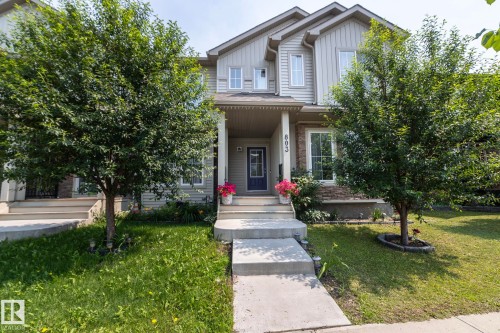 803 Secord Boulevard Nw, Edmonton, AB - Outdoor With Facade