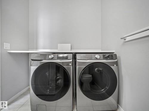 17629 60A Street Nw, Edmonton, AB - Indoor Photo Showing Laundry Room