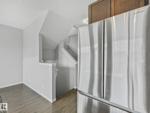 17629 60A Street Nw, Edmonton, AB - Indoor