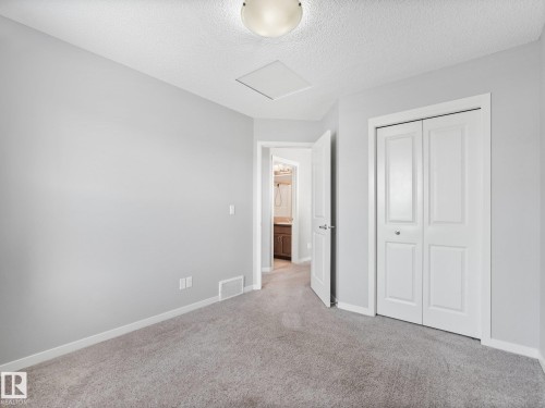17629 60A Street Nw, Edmonton, AB - Indoor