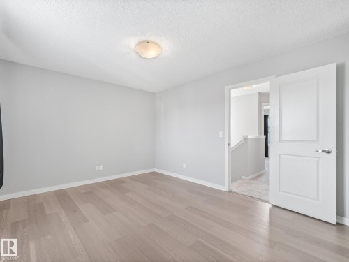 17629 60A Street Nw, Edmonton, AB - Indoor Photo Showing Other Room