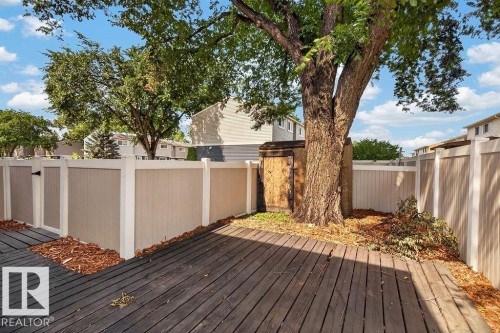 428 Hermitage Road Nw, Edmonton, AB - Outdoor