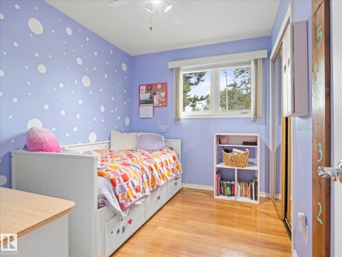 7 Camelot Avenue, Leduc, AB - Indoor Photo Showing Bedroom