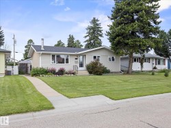 7 CAMELOT Avenue  Leduc, AB T9E 4M4
