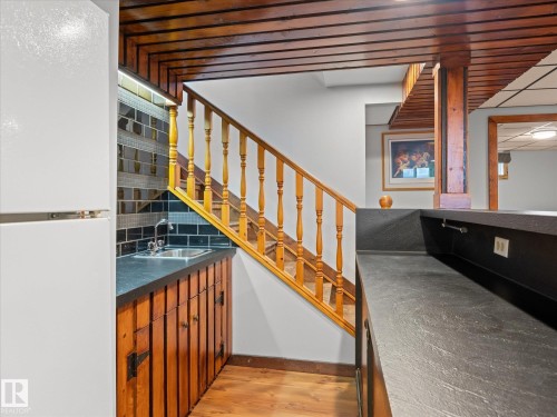 7 Camelot Avenue, Leduc, AB - Indoor Photo Showing Other Room
