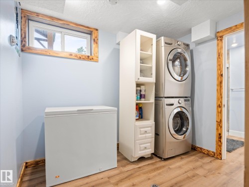 7 Camelot Avenue, Leduc, AB - Indoor Photo Showing Laundry Room