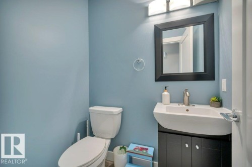 201 Westbrook Wynd, Fort Saskatchewan, AB - Indoor Photo Showing Bathroom