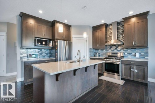 201 Westbrook Wynd, Fort Saskatchewan, AB - Indoor Photo Showing Kitchen With Double Sink With Upgraded Kitchen