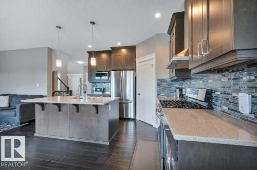 201 Westbrook Wynd, Fort Saskatchewan, AB - Indoor Photo Showing Kitchen With Upgraded Kitchen