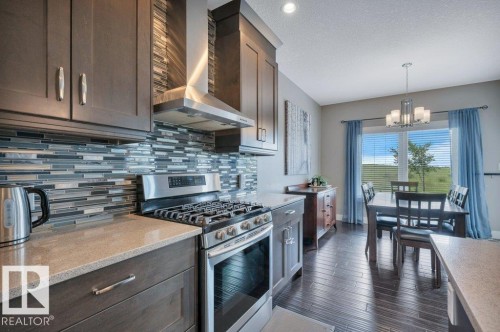 201 Westbrook Wynd, Fort Saskatchewan, AB - Indoor Photo Showing Kitchen With Upgraded Kitchen