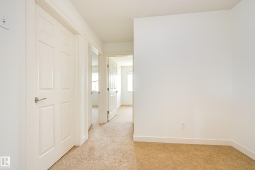 101 Sandstone Estates, Stony Plain, AB - Indoor Photo Showing Other Room