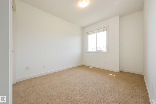 101 Sandstone Estates, Stony Plain, AB - Indoor Photo Showing Other Room