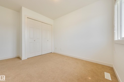 101 Sandstone Estates, Stony Plain, AB - Indoor Photo Showing Other Room