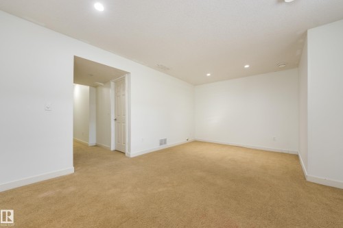 101 Sandstone Estates, Stony Plain, AB - Indoor Photo Showing Other Room