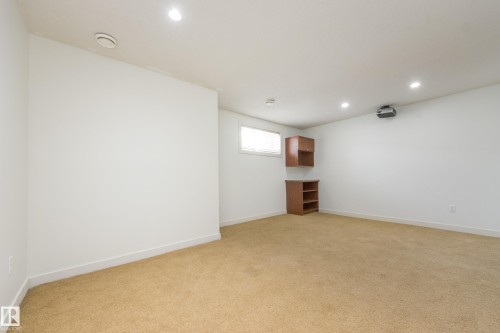 101 Sandstone Estates, Stony Plain, AB - Indoor