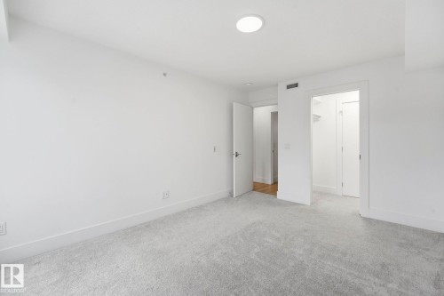#416 9504 182 St Nw, Edmonton, AB - Indoor Photo Showing Other Room