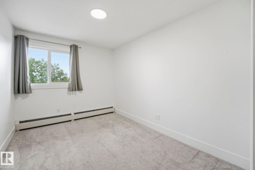 #416 9504 182 St Nw, Edmonton, AB - Indoor Photo Showing Other Room