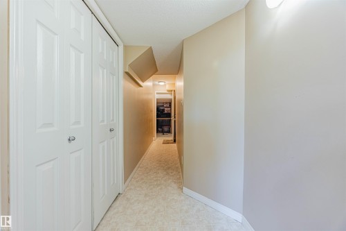 #405 178 Bridgeport Bv, Leduc, AB - Indoor Photo Showing Other Room