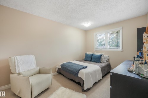 141 Camelot Avenue, Leduc, AB - Indoor Photo Showing Bedroom
